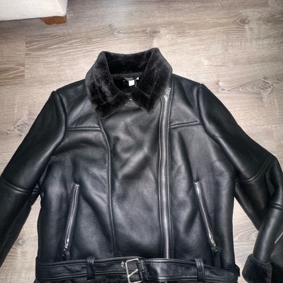 Topshop Black Leather Jacket with Belted Detail - Picture 4 of 7